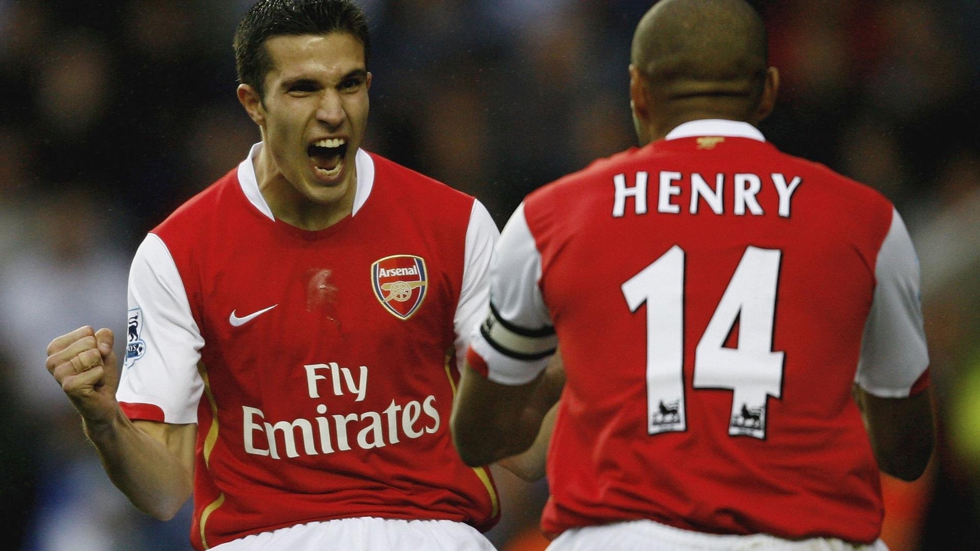 东决关键战之夜,浓眉成为全场焦点