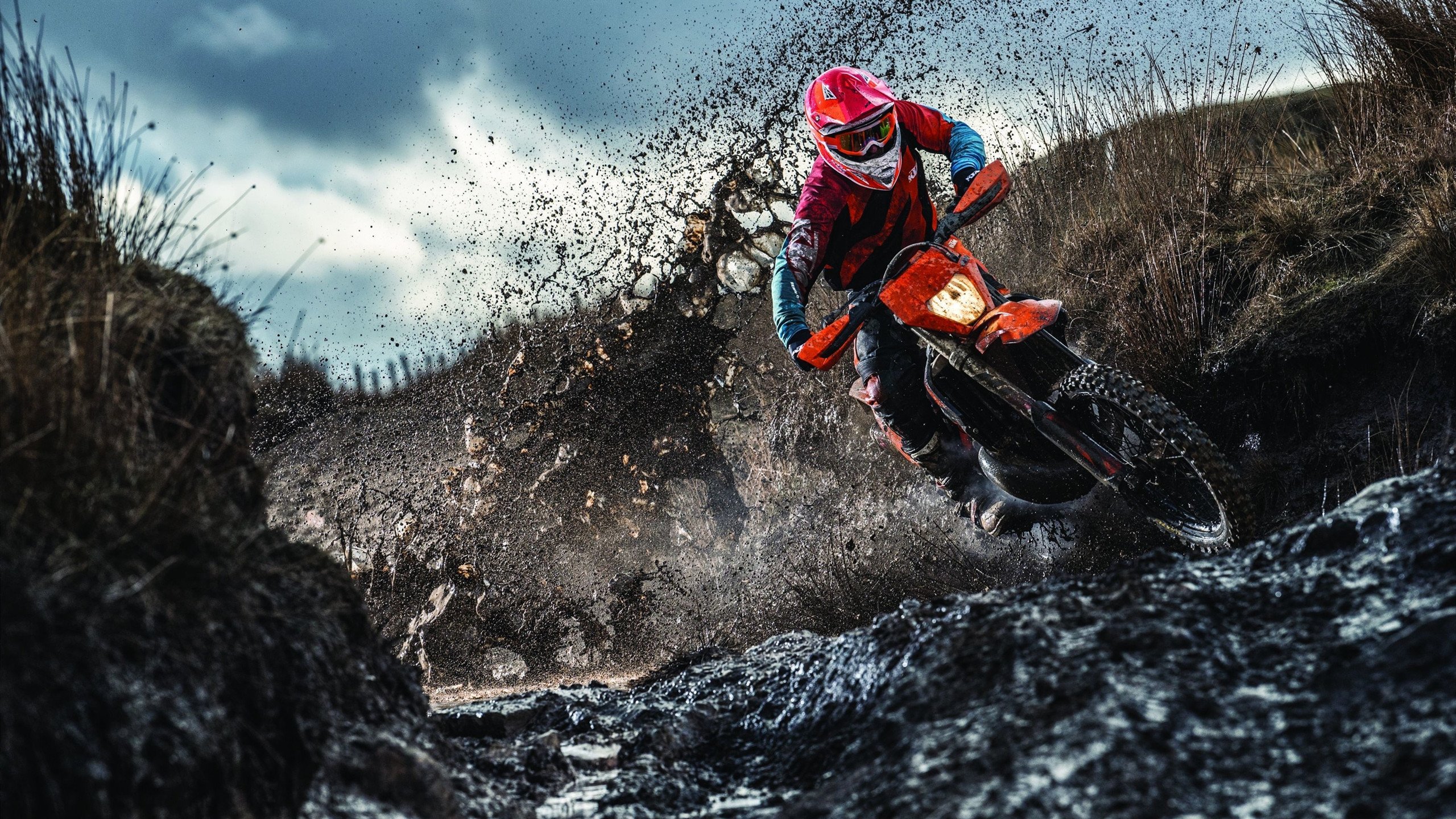 石宇奇状态如火山喷发，泰国队碾压丹麦队上演羽坛新秩序